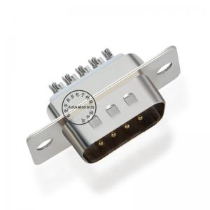 d-sub 9-poliger D-Stecker