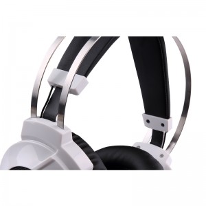 2018 in China 3,5 mm Gaming-Kopfhörer PC gemacht