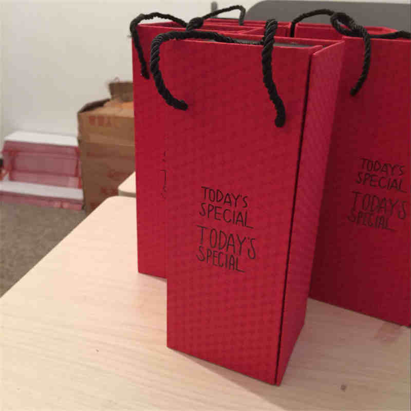 Aufbereitete kundengebundene Verpackungspapier-Geschenk-Tasche