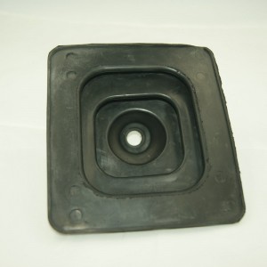 Stiefel mit Gummistaubschutz