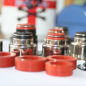 China professioneller Hersteller Viton Gummi Ventilschaft Öldichtung für Commins Power Motoren von Dong Feng LKW