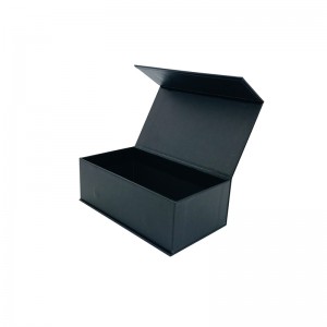 Schön eingewickelte Geschenkbox Besonders angefertigt Große Geschenkbox