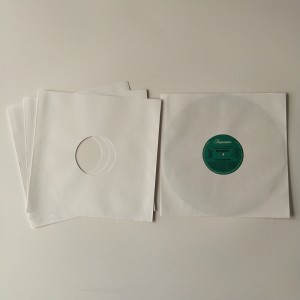12 LP Weiße Kraftpapier-Schallplattenalbumhüllen mit Mittelloch