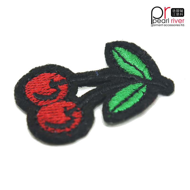 Kirsch-Pailletten-Patch