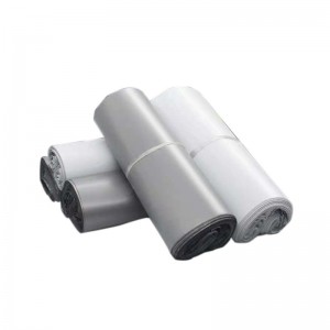 biologisch abbaubarer weißer Kurierumschlagporto-Plastikpostbeutel