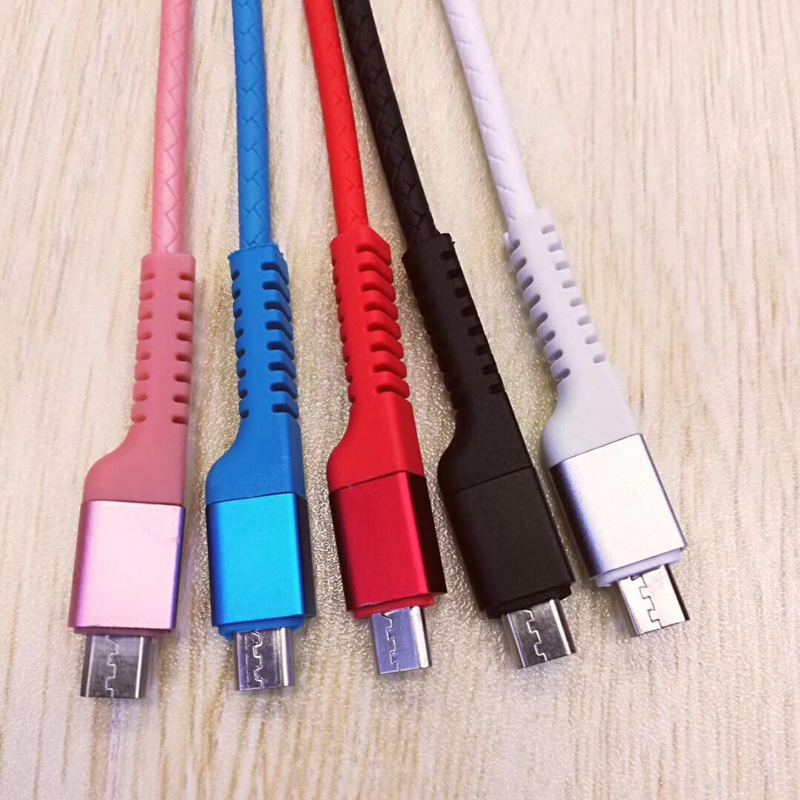 Schnelles Aufladen Rundes TPE-USB-Kabel für das Aufladen und Synchronisieren von Micro-USB, Typ C, iPhone