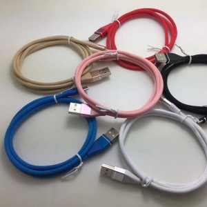 Buntes geflochtenes Datenkabel Schnelles Aufladen rundes Aluminiumgehäuse USB-Kabel für Micro-USB, Typ C, iPhone-Blitzladung und Synchronisation