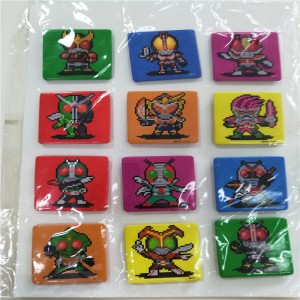 China-Fabrik-Weißblech-Knopf-MetallPin-Abzeichen mit buntem Logo Badge