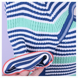 Sommer, figurbetonter Rollkragen Loch Mitte Damen Streifen dünne Pullover