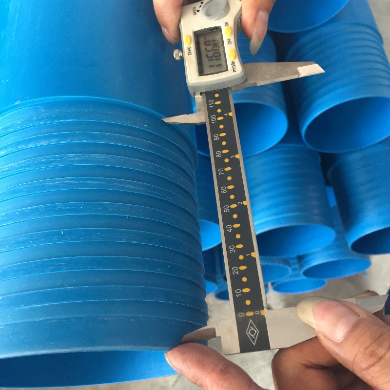 200 mm PVC-U-Well-Gehäuse und -Siebrohr zum Bohren