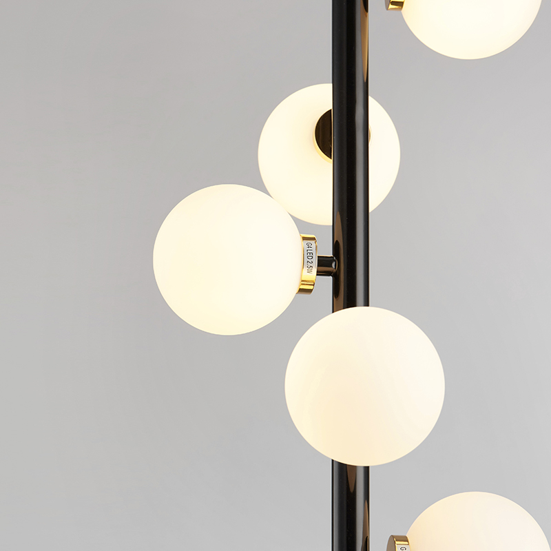 Neuer moderner minimalistischer Atmosphären-Metallglas-Leuchter Km2135