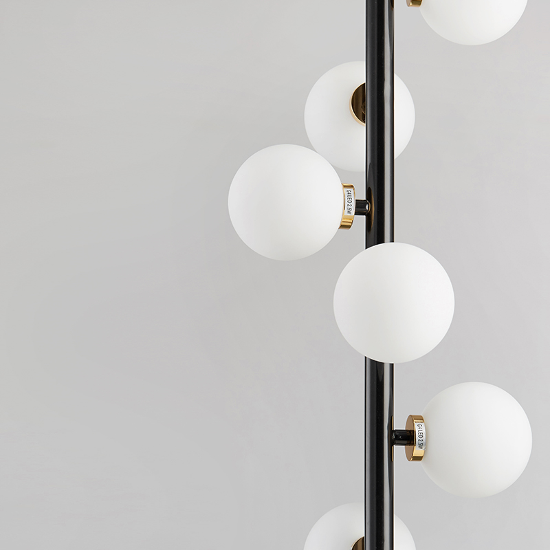 Neuer moderner minimalistischer Atmosphären-Metallglas-Leuchter Km2135
