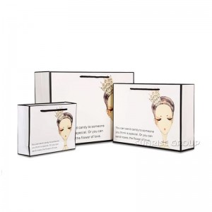 Benutzerdefiniertes Logo mit Griffen Großhandel Papiertüte gedruckt