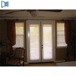 Fensterläden aus gehärtetem Glas und Aluminium mit einstellbarer Belüftung und Sicherheitsgitter