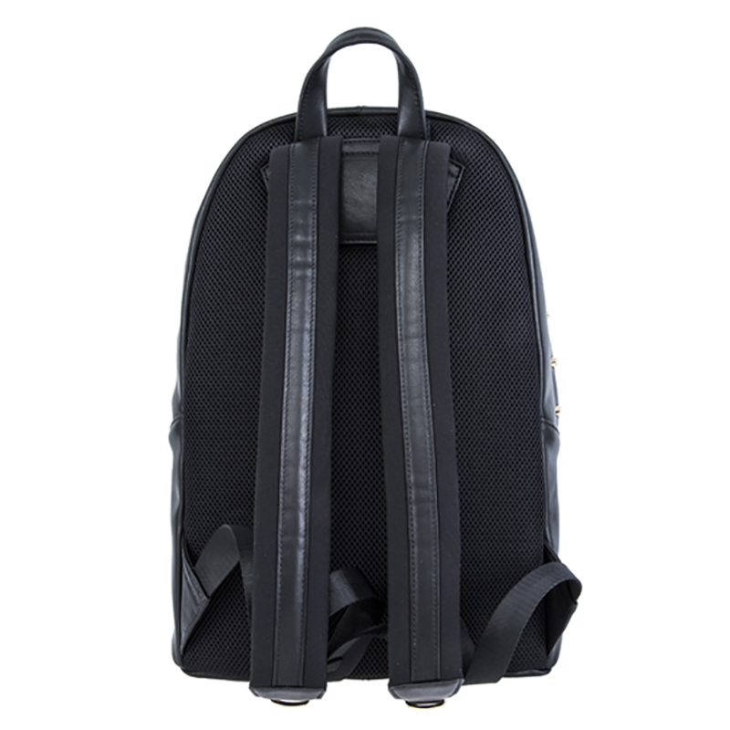 18SA-6841F Mit Nieten verzierter schwarzer Rucksack aus echtem Leder mit Reißverschlusstasche für Männer mit Laptoptasche