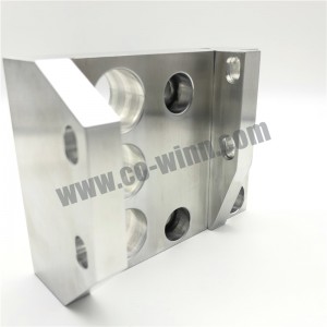 Kundenspezifische CNC-Bearbeitung Aluminium Motorenteile Ersatzteile After Sales Parts