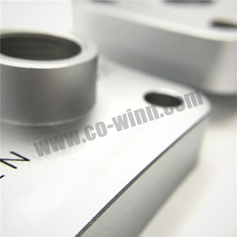 Kundenspezifische CNC-Bearbeitung Aluminium Auto Air Intakes Ersatzteile After Sales Parts