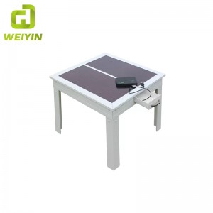 Smart Solar Powered SquareTable mit Handy-Ladegerät