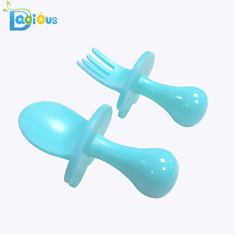 Amazon Hot Selling Baby Utensils Sichere Selbsternährung Löffel und Gabel Erster Löffel und Gabel Set für Kleinkinder