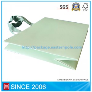 Hochwertige Papiertüte mit invertiertem Boden