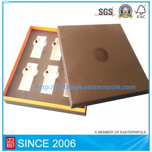 Handgemachte Kosmetikpapierbox mit Pappeinlage