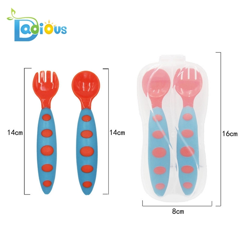 Hochwertige Easy Carry Baby Utensilien Baby Löffel Kunststoff ersten Löffel und Gabel Set zum Essen