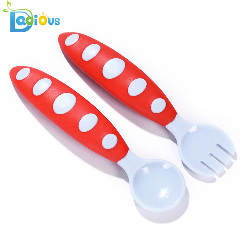 Hochwertige Easy Carry Baby Utensilien Baby Löffel Kunststoff ersten Löffel und Gabel Set zum Essen