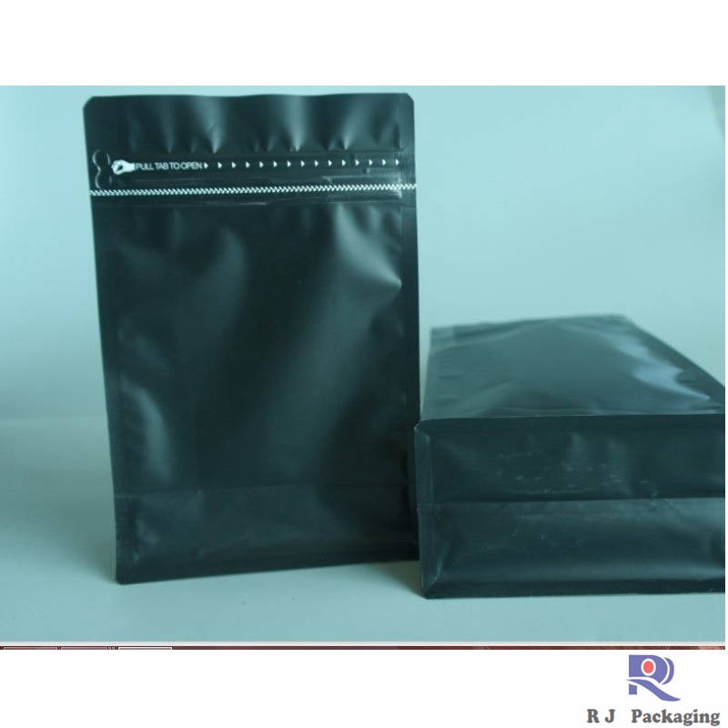 custom quad seal box bottom bag with E -zip and valle for coffee tea