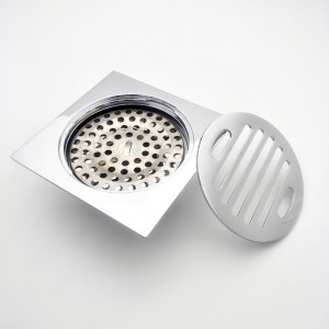 Geruchsneutrale Bodenablaufdusche mit automatischer Schließung