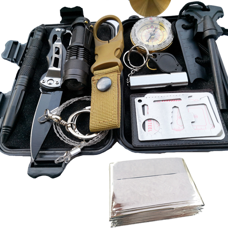 Survival-Kit für Outdoor-Ausrüstung Survival-Kit für multifunktionale Erste-Hilfe-Ausrüstung für den Einsatz in Notfällen