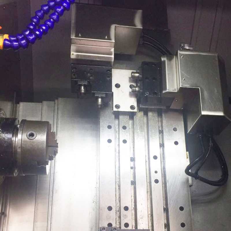 Seitenfräsen Schaftfräsen Live-Tool CNC-Drehmaschine mit langen Verfahrwegen