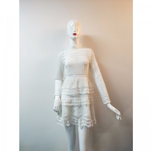 DAS WEISSE SPITZENKLEID DER DAMEN JLWD0040