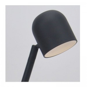 LED Tischleuchte mit Einstellfunktion