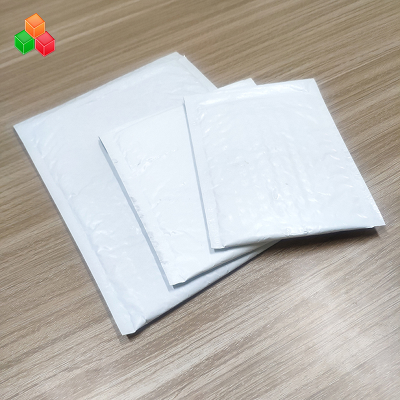 Kundengebundene Drucklogoblasenwerbung reißfeste aufgefüllte Plastiktasche / Co verdrängte Polyverschiffenumschlagblasenluft-Verpackungsbeutel