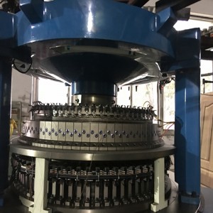 Hochgeschwindigkeits-Rundstrickmaschine mit kleinem Durchmesser