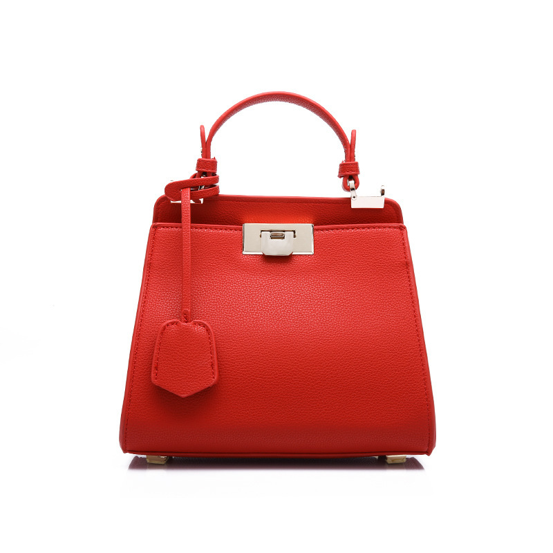 ["Wholesale New Carrie Bag mit Fashion Locks, einzelne Umhängetasche, Slant Bag, Damenhandtasche"]