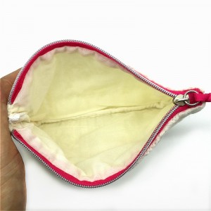 Kosmetiktasche aus Wolle