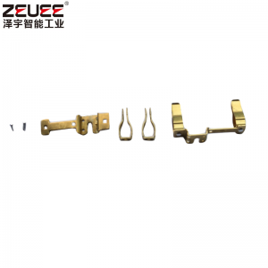 Automatische Nietmaschine des elektronischen Bestandteilmetallproduktes