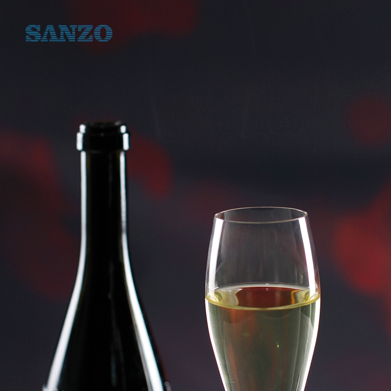 SANZO Mundgeblasenes Champagnerglas Kundenspezifisch Mundgeblasene Champagnerflöten Kunststoff-Champagnerflöte