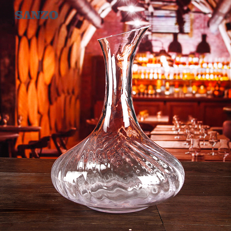 Handgeblasene bleifreie Kristallkanne aus hochwertigem Truthahnwein