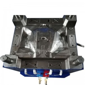 Motorhaubenverkleidung