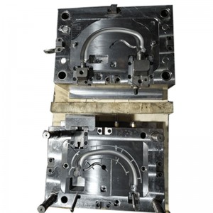 Handlauf für landwirtschaftliche Geräte