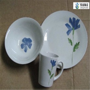 Tafelgeschirr-12-teiliges Porzellan-Tafelgeschirr mit aufgeschnittenem Aufkleber