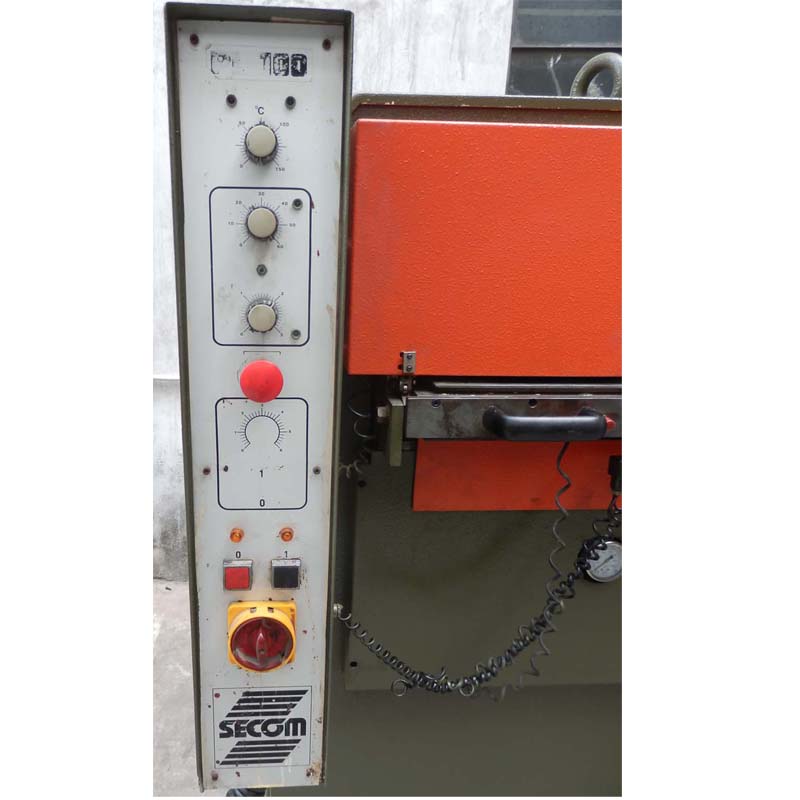 Italien Prägemaschine SECOM für hydraulische Lederüberzüge