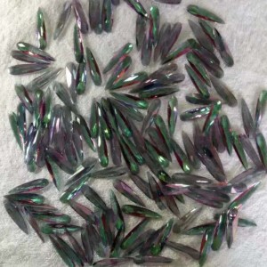 Farbwechselsteine ​​synthetischer Sutanit Diaspor