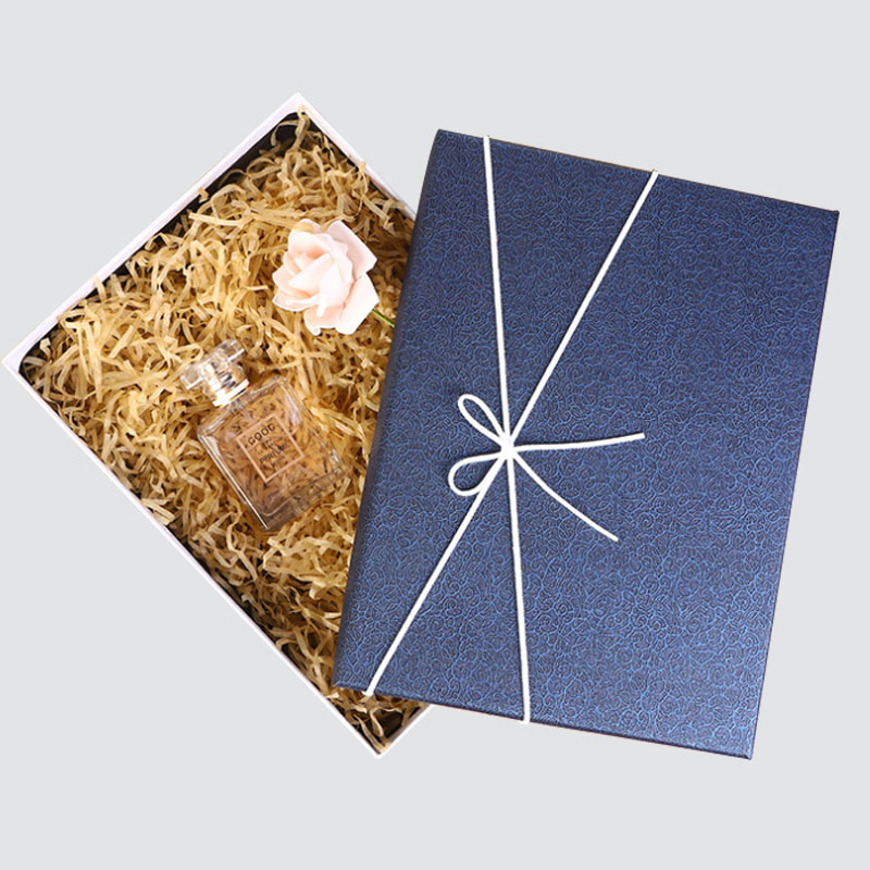 Simple Style Clothing Box Größe Cap Dekorative Fliege Geschenkbox