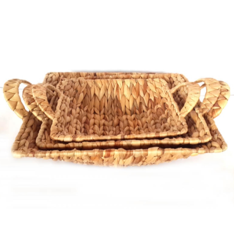 Wasserhyazinthenkorb mit Griffen