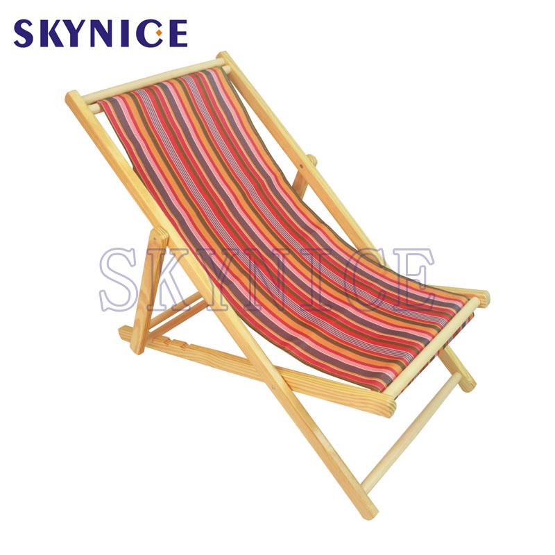 Klappbarer Strand-Sling-Stuhl aus Holz im Freien