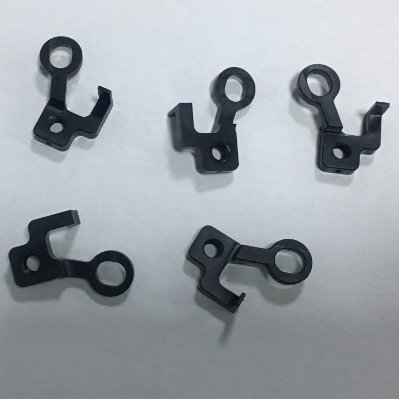 CNC-Frästeil / PEEK-Material, schwarz / Leicht verformbar unter Kontrolle