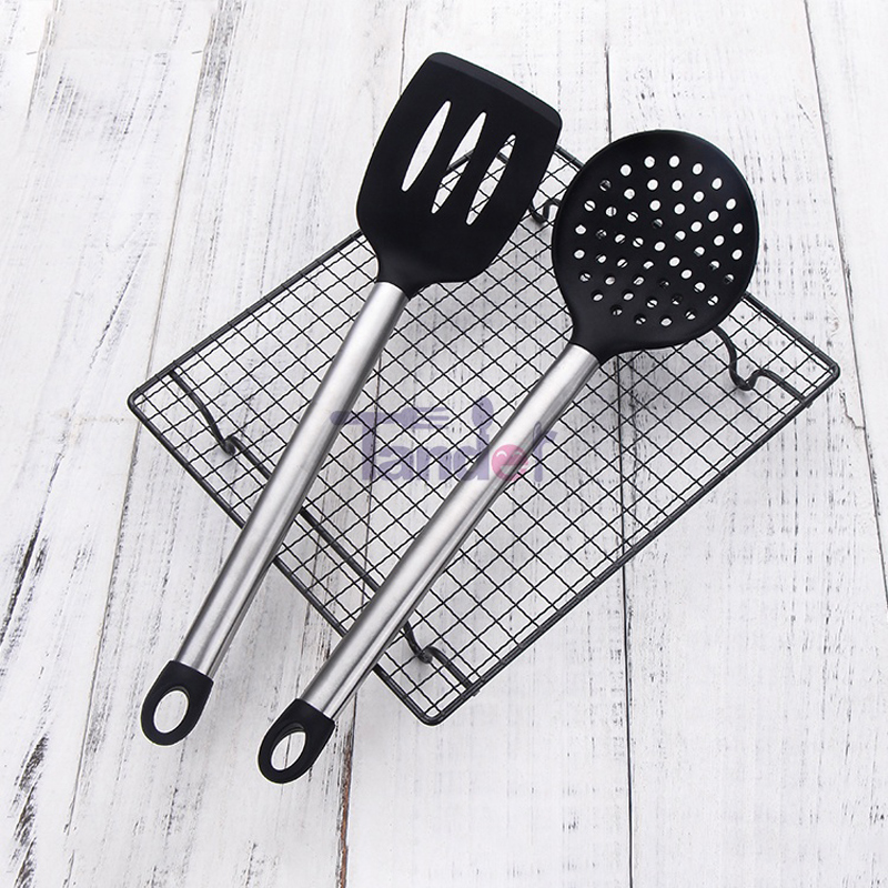 Griffe aus Edelstahl Kochwerkzeug BPA Free Non Toxic Silicone Turner Tongs Spatula Spoon Kitchen Gadgets Utensil Set